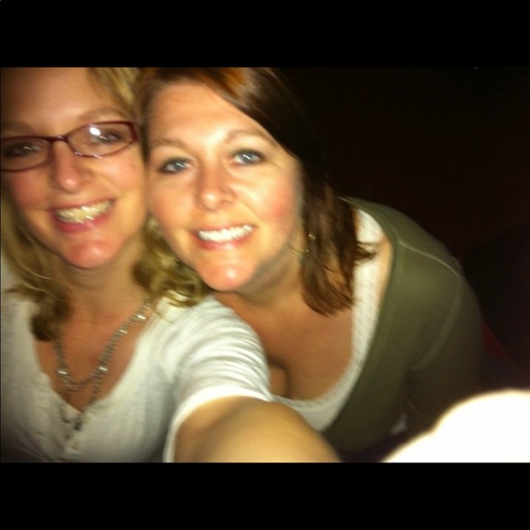 Meet your Posher, Brandie - Picture 4 of 5